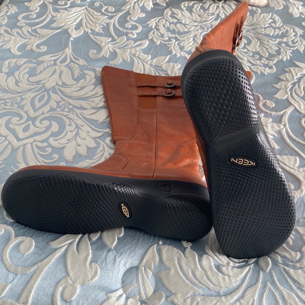 Leather Keen riding boots